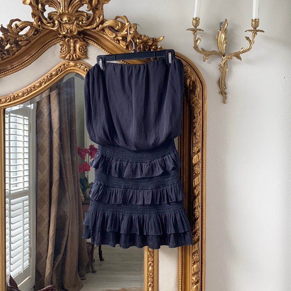 NWOT dee dee size small strapless ruffle dress